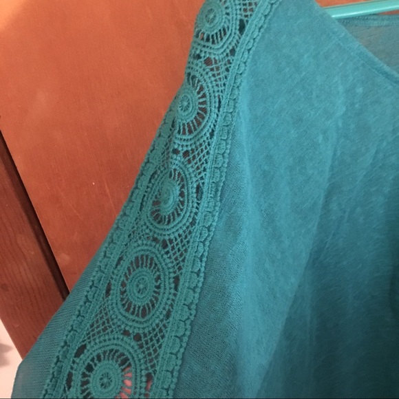 Ava & Viv Target Lace Crochet Tunic Teal Top - Picture 3 of 5